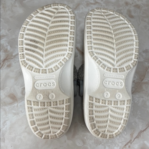 Crocs M7 W9 - Picture 5 of 5